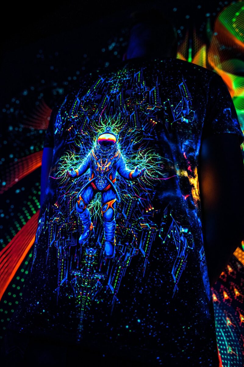 Rave T-Shirt Lost Astronaut, UV Active Psychedelic Festival Clothing - Image 2