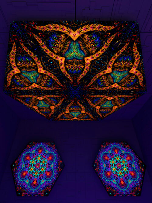 Cosmic Snakes Triangle – TR03 – Psychedelic UV-Reactive Triangles Set – Psychedelic Party Decoration - Image 3