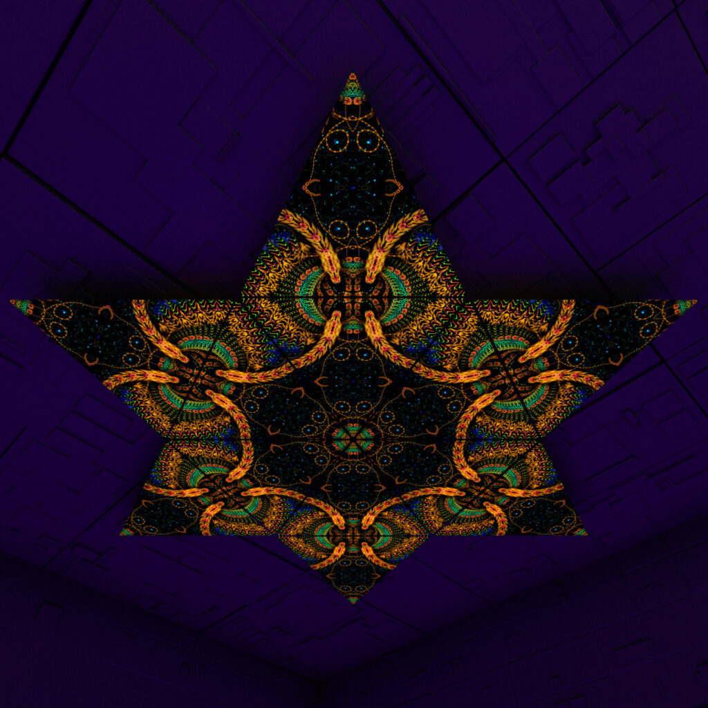 Cosmic Snakes Triangle – TR01 – Psychedelic UV-Reactive Triangles Set – Psychedelic Party Decoration