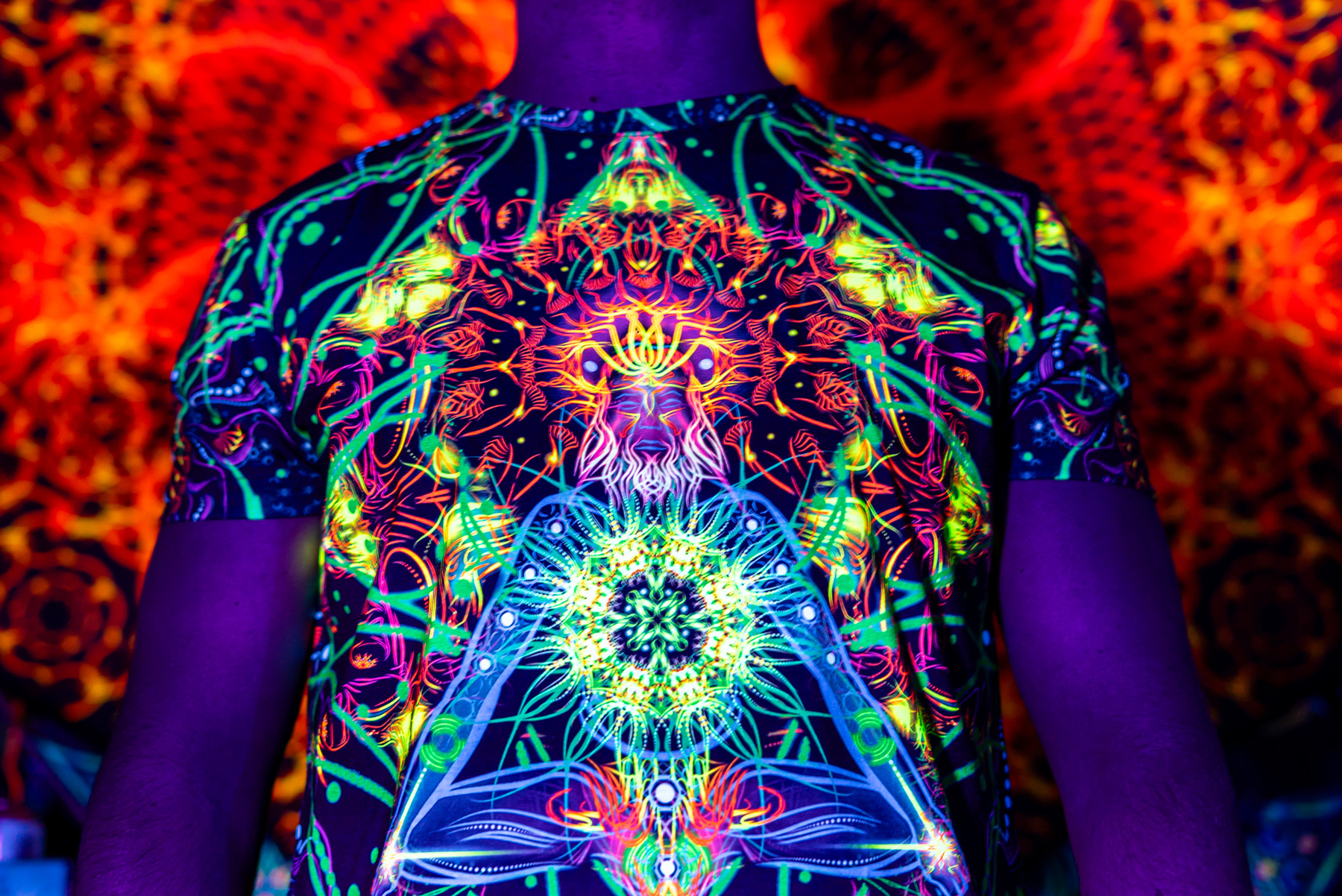 Clothes for Reincarnation Original, UV Active Psychedelic T-Shirt - Image 2