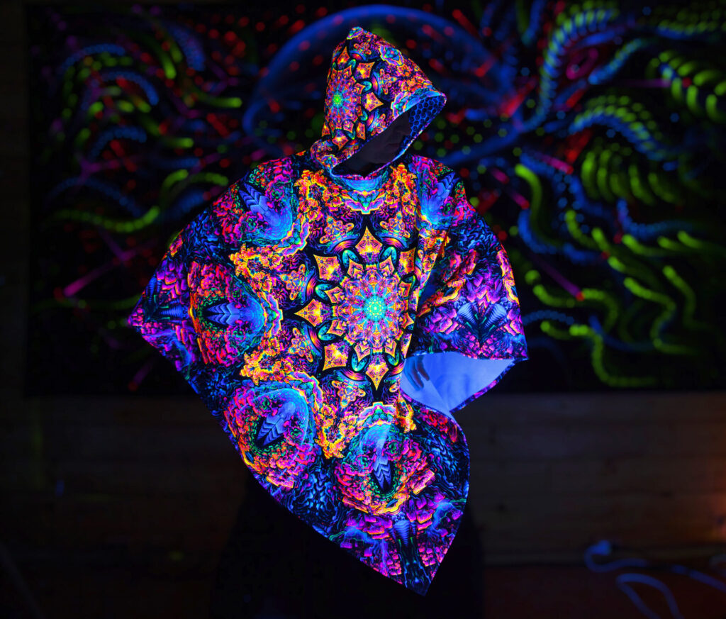 Festival Outfit Quntum Particler, UV Active Psychedelic Clothing, Full Print Poncho