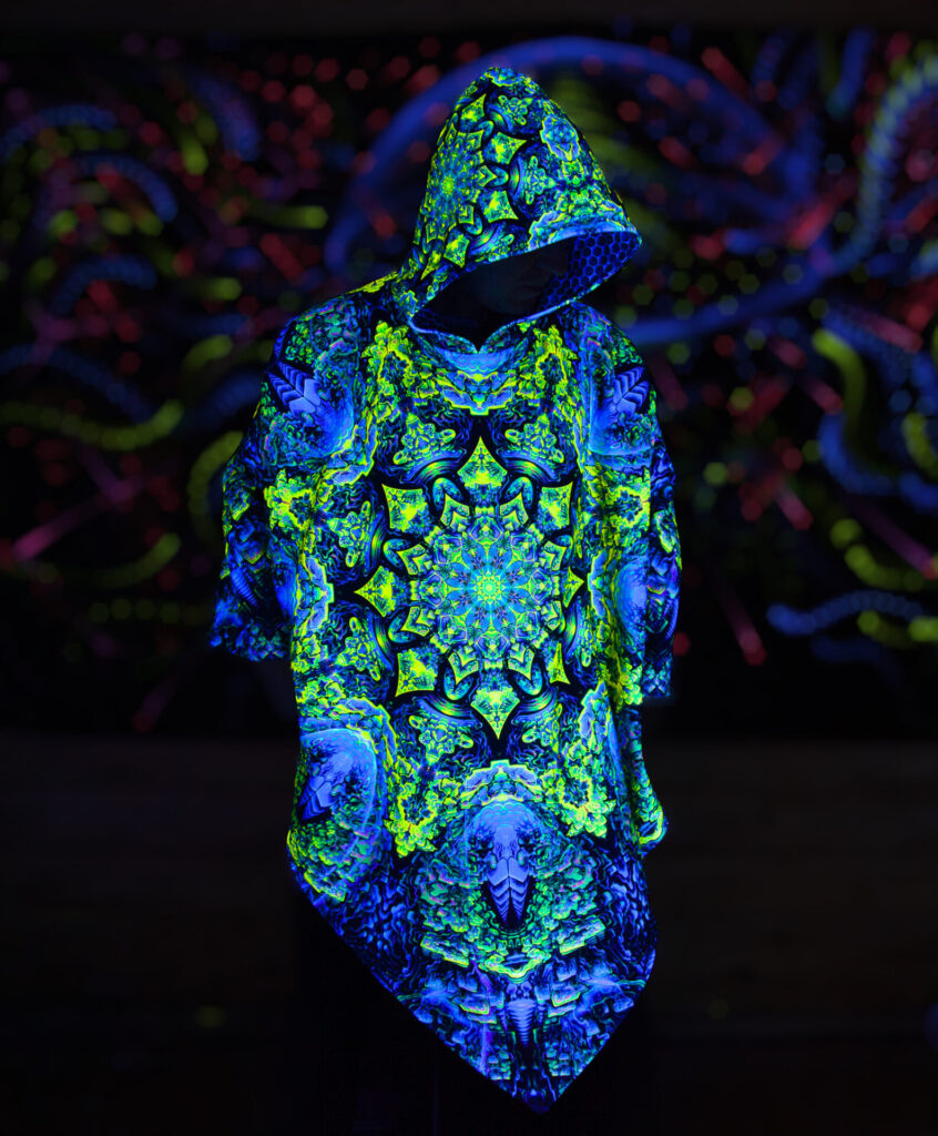 Psychedelic Rave Outfit Quantum Green, UV Festival Clothing, Full Print Poncho