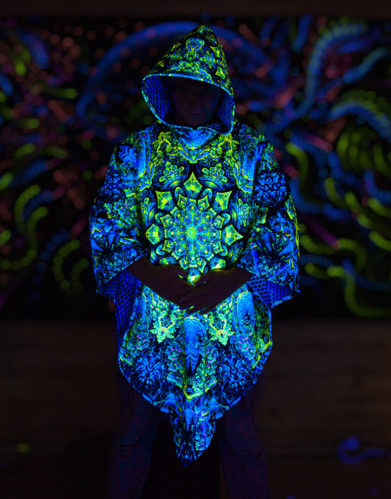 Psychedelic Rave Outfit Quantum Green, UV Festival Clothing, Full Print Poncho - Image 3