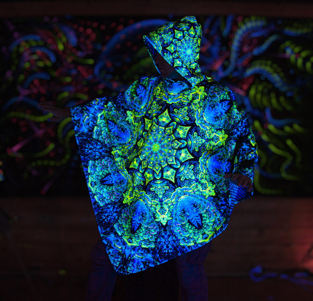 Psychedelic Rave Outfit Quantum Green, UV Festival Clothing, Full Print Poncho
