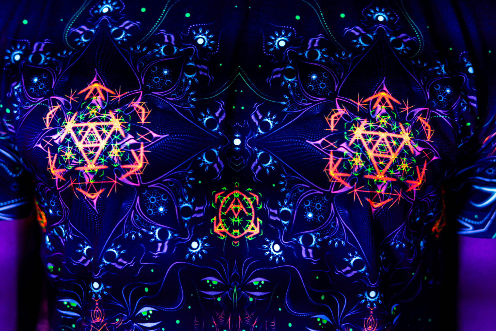 Psychedelic Rave Outfit Swarupa, UV Active Full Print T-Shirt - Image 5